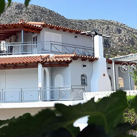 Holiday home Nicole's *